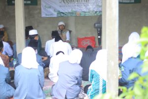Menutup Akhir Tahun Dengan NGABARIN (Ngaji Bareng Rutin) Perdana PR IPNU IPPNU Bandang Laok